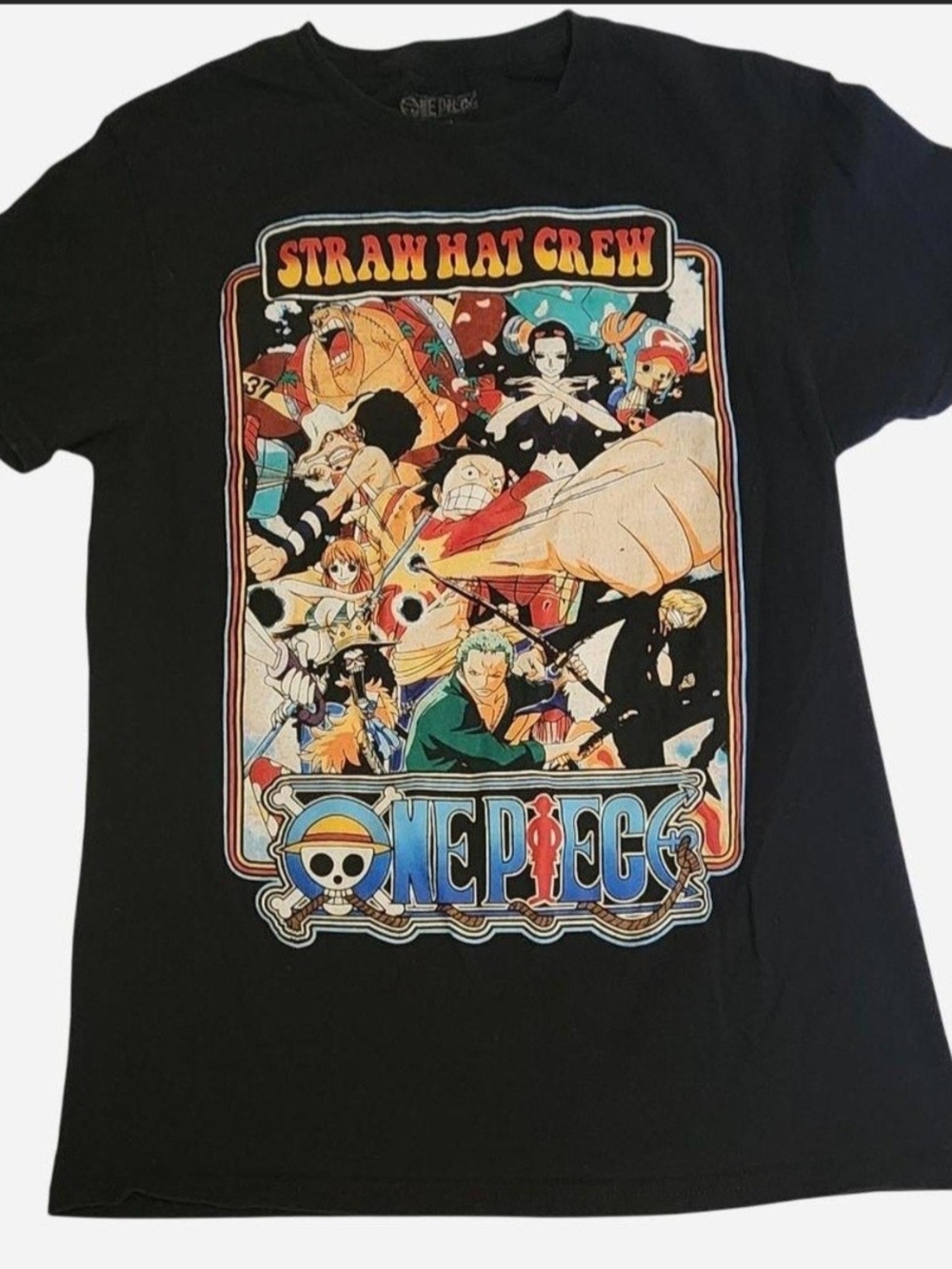6Onepiece Straw Hat Crew Graphic Tee - Black with Multicolor Print Size Small